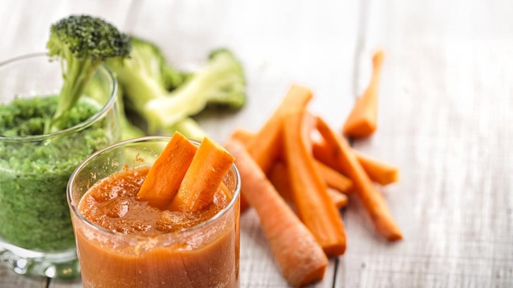 Vitamin Rich Juices Severin Juicer
