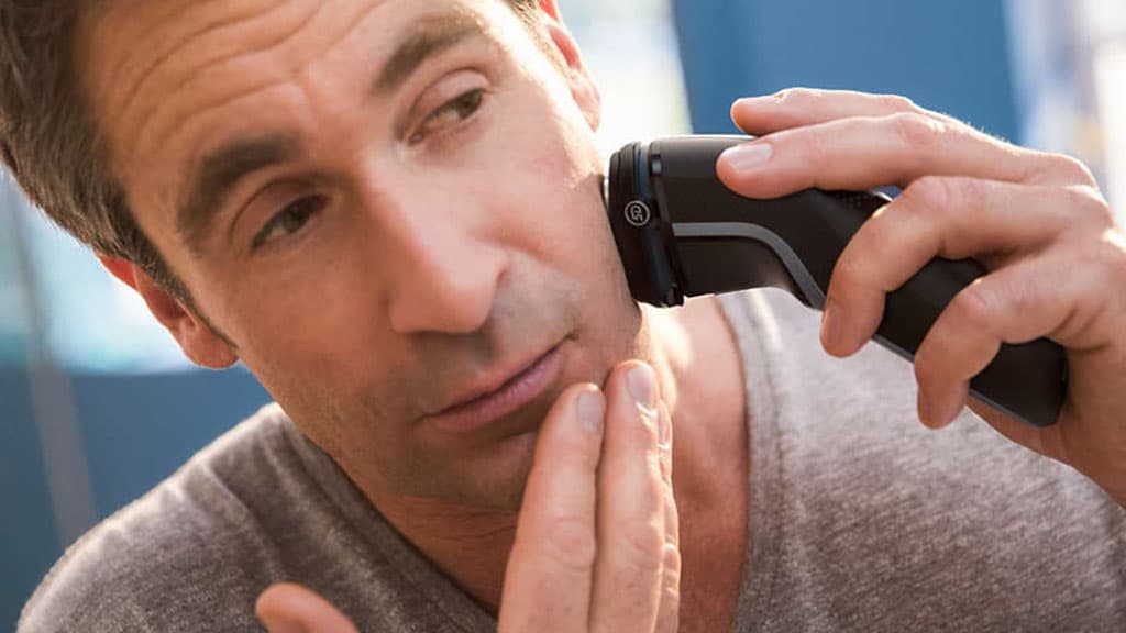 Philips Wet & Dry Electric Shaver 3000 S3134 57