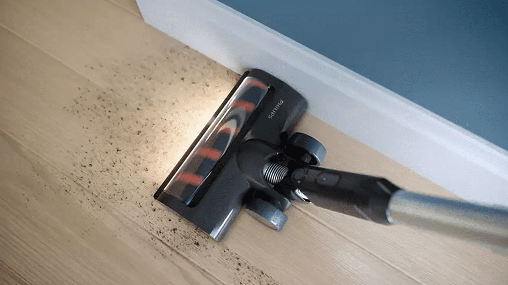 Philips Series 3000 Aqua Cordless Vacuum Cleaner XC3131 01 e