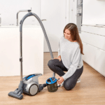 Black+Decker BXVML700E Bagless Vacuum Cleaner ES9480000B k