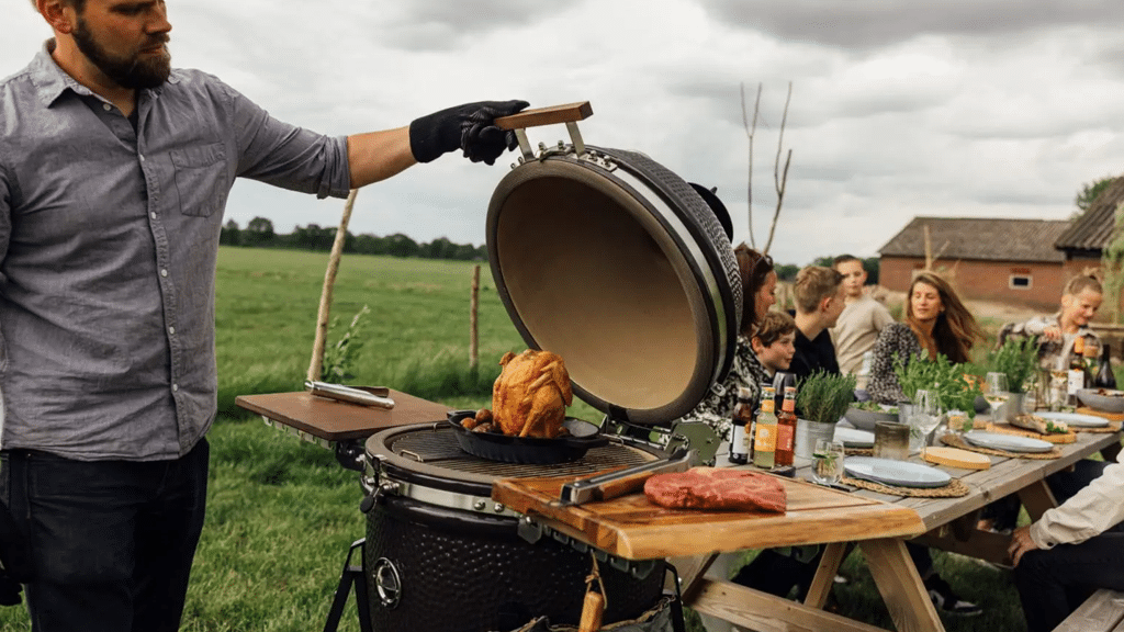 Grizzly-Grills-Kamado BBQ - roasting