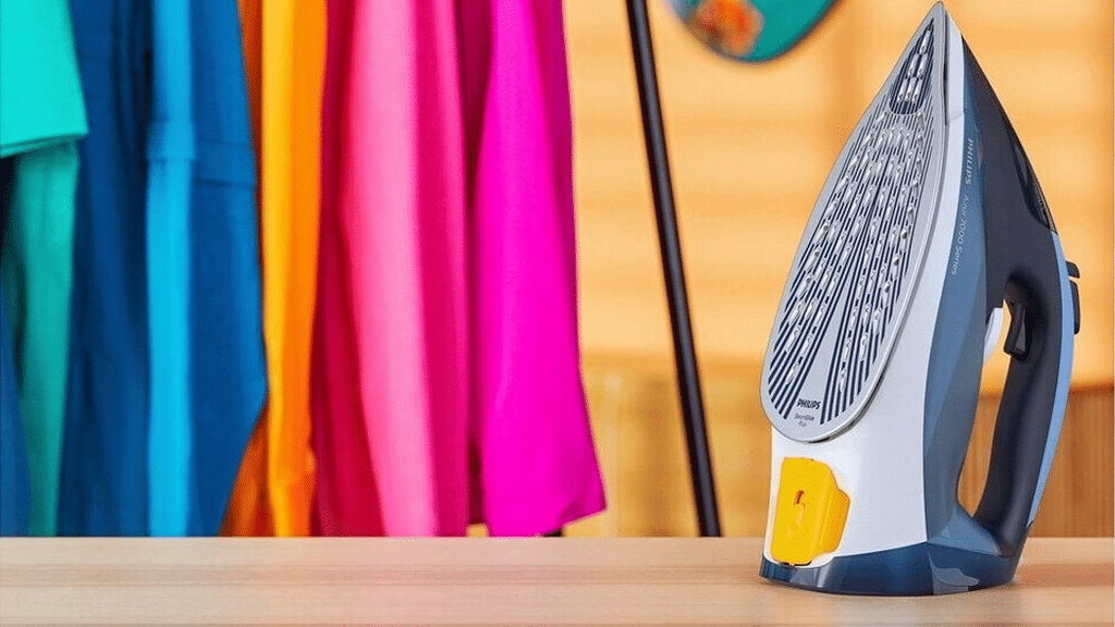 Philips Series 7000 Steam Iron DST7020 20 h