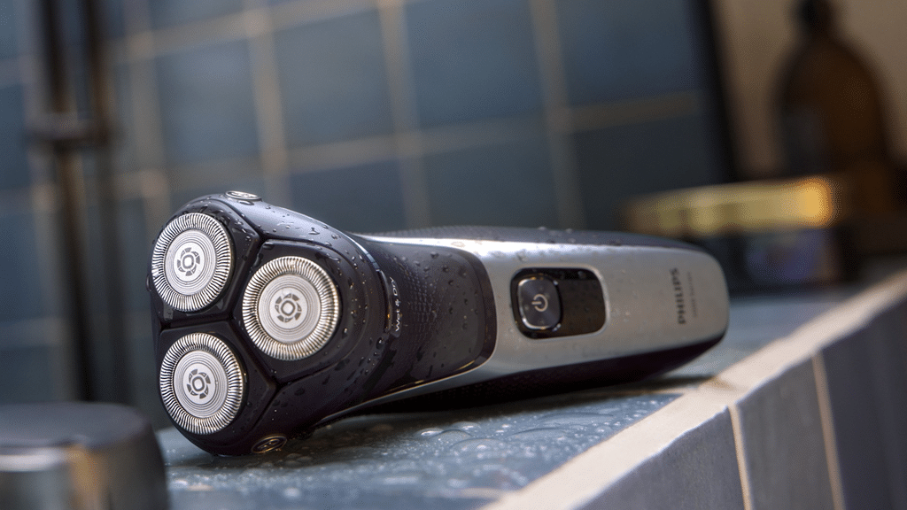 Philips Wet & Dry Electric Shaver 3000 S3143 00 g