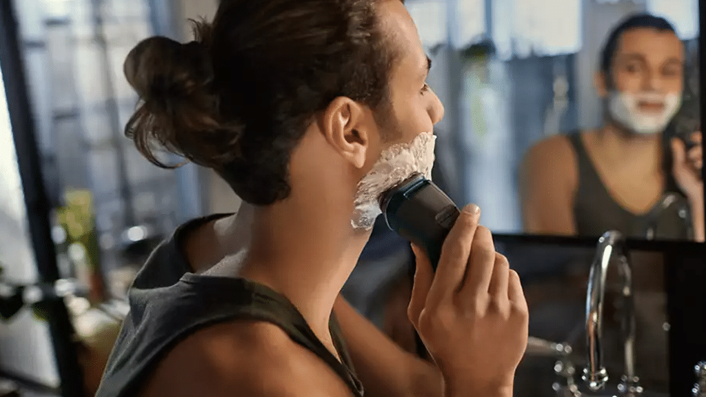 Philips Wet & Dry Electric Shaver 3000X X3002 f