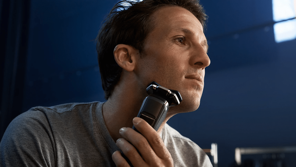 Philips Wet & Dry 7000 Electric Shaver S7886 35 d