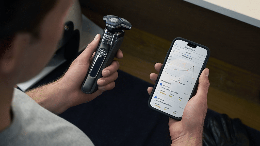 Philips Wet & Dry 7000 Electric Shaver S7886 35 i
