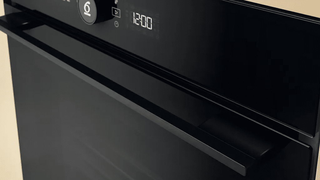 Whirlpool WOI5S8HM1SBA Built In Oven a4